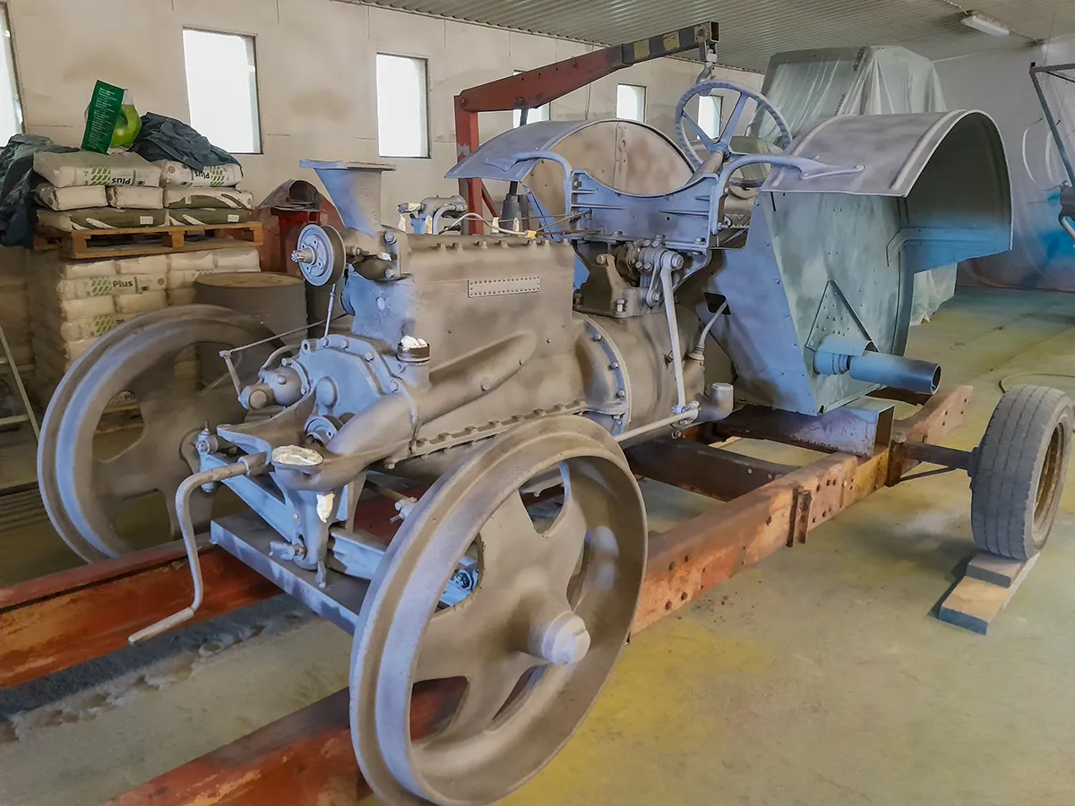 vanha traktori Fordson